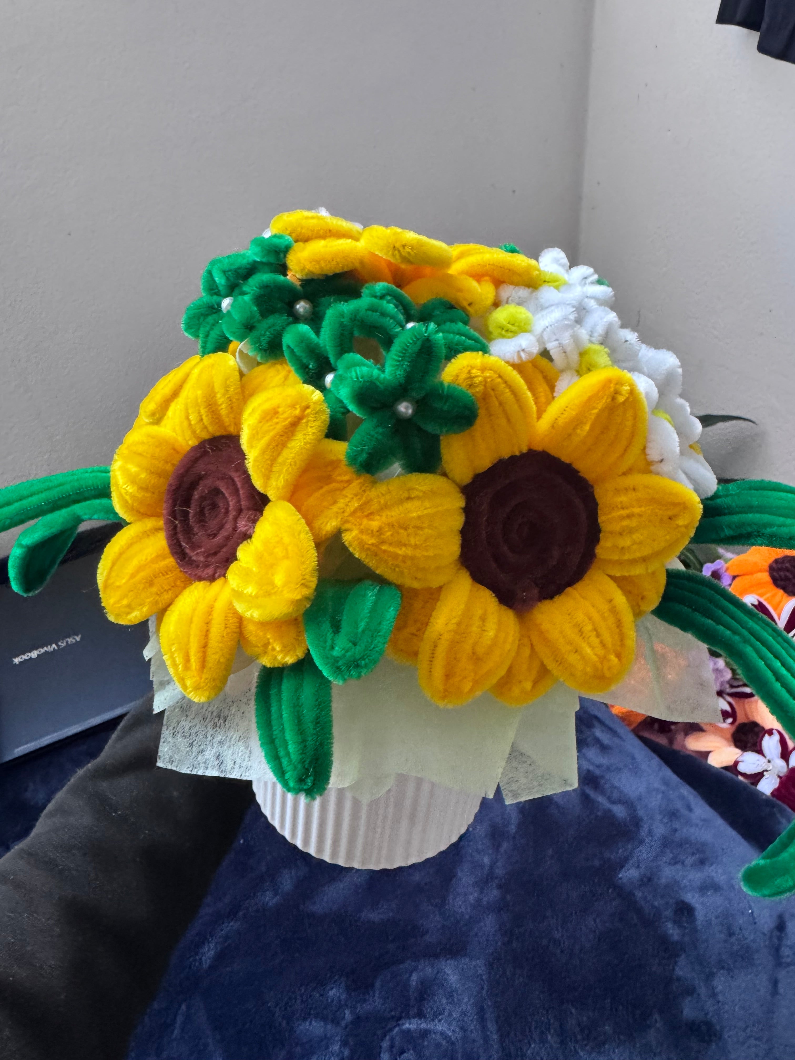 Handmade Crochet Sunflower Bouquet | Knitted Flower Gift for Special Occasions